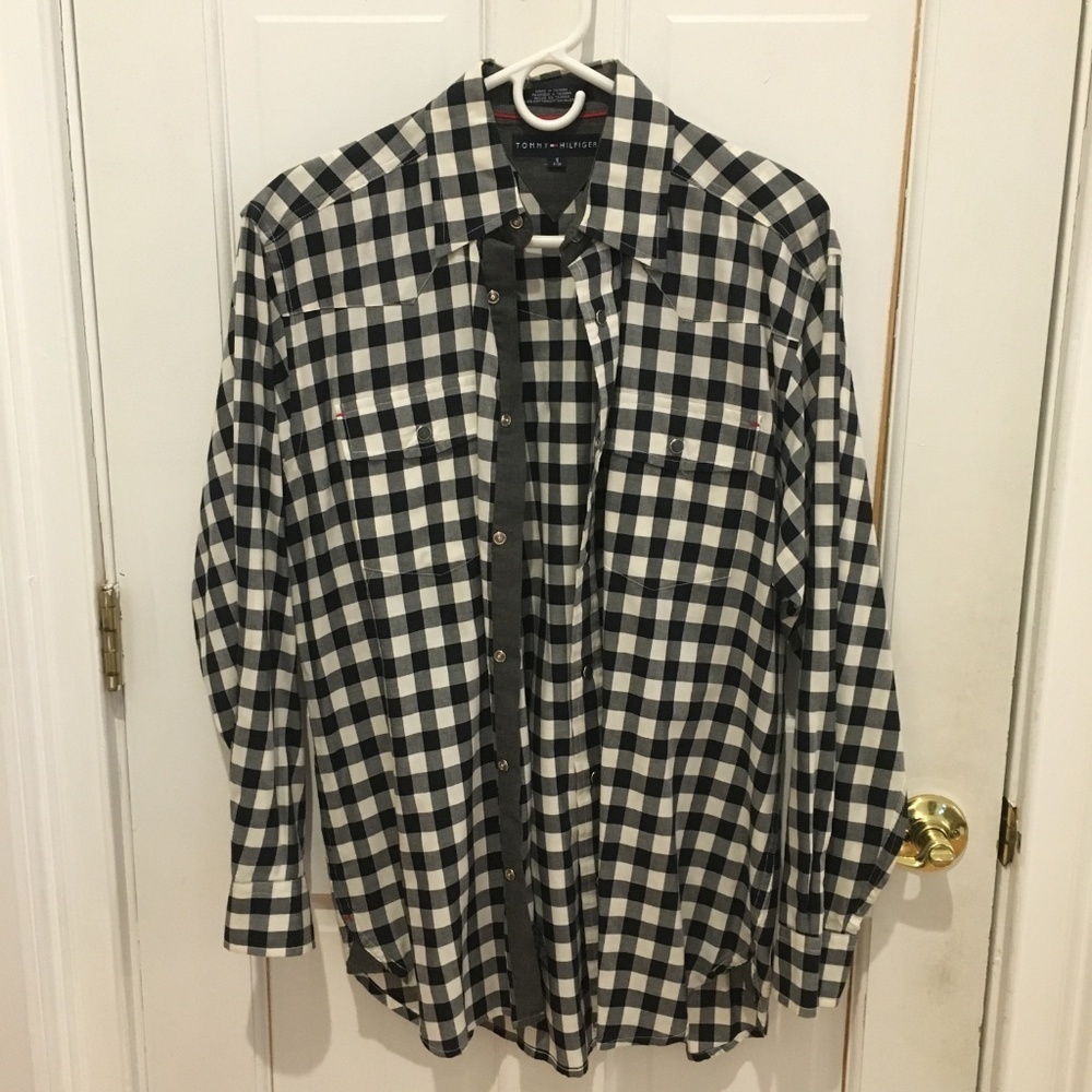 Tommy Hilfiger Western Casual Dress Shirt Small